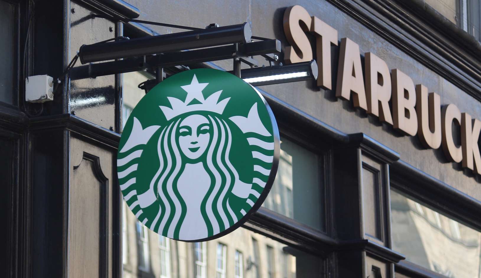 Starbucks e outras empresas apostam em nova forma de lucrar com os NFTs