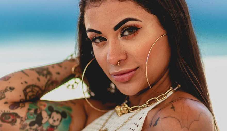 MC Marcelly revela após prisão do marido: ‘Tive muito medo de morrer’