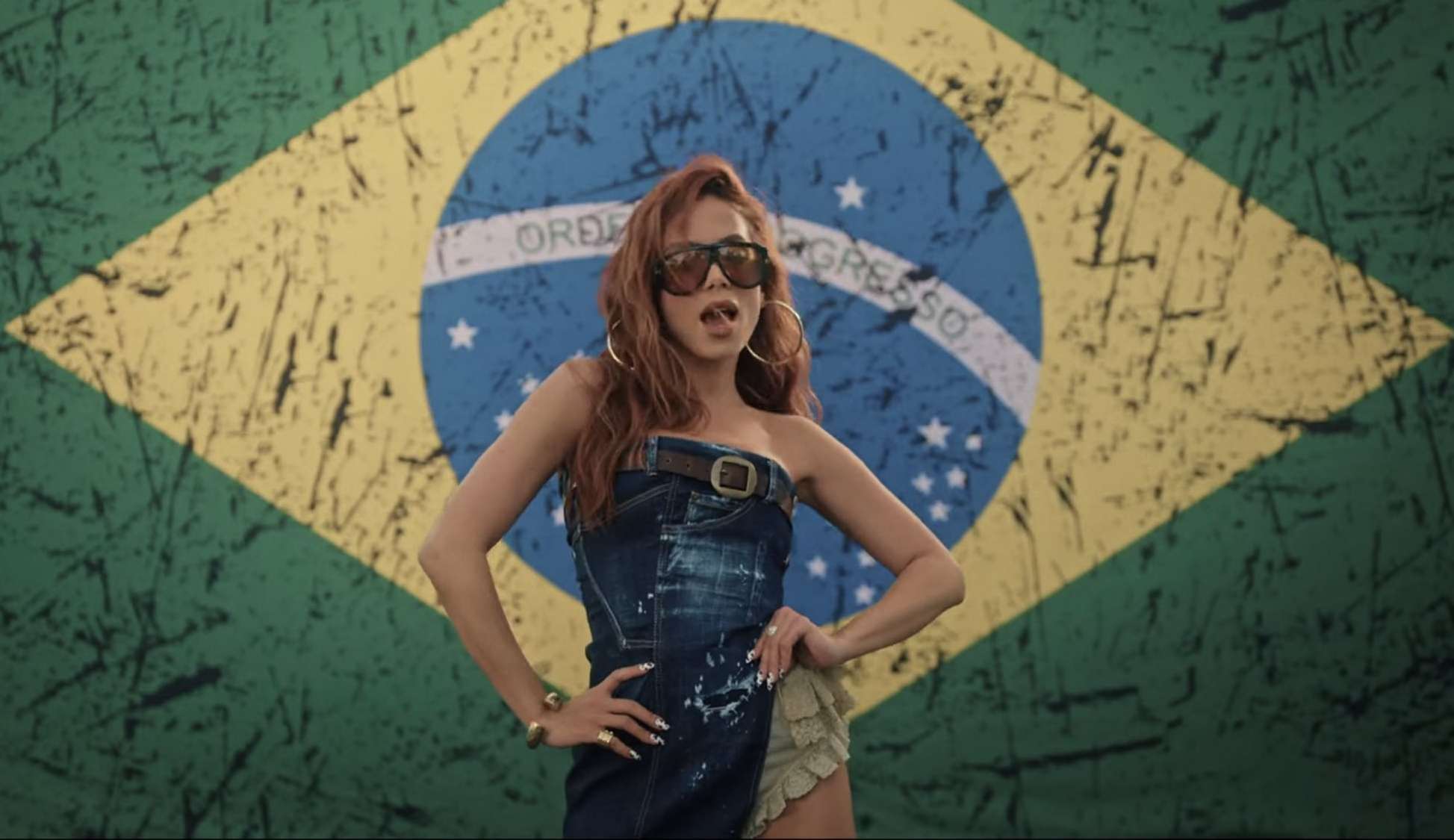 “Capitán” é o novo hit de Anitta em colaboração com RVFV & Sfera Ebbasta
