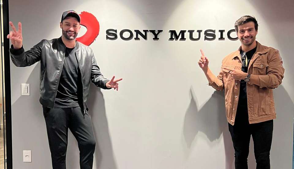 Munhoz & Mariano assinam contrato com a Sony Music e se preparam para os próximos lançamentos