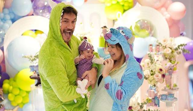 Eliezer rebate críticas sobre sua vida sexual com Viih Tube