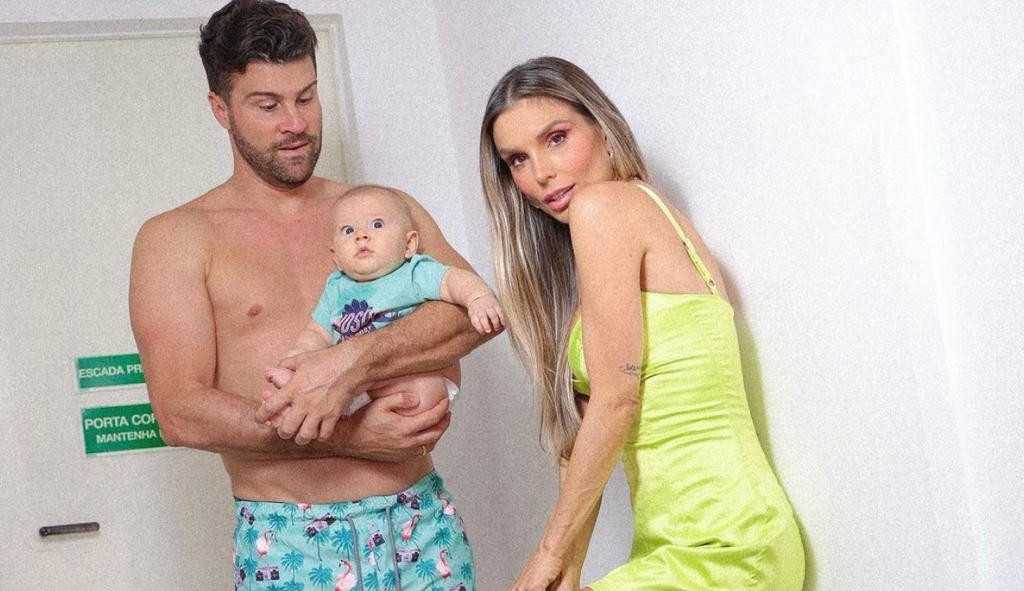 Ex-BBB Flávia Viana testa positivo para Covid-19 e segue amamentando o filho Gabriel: “/Deus no controle”/