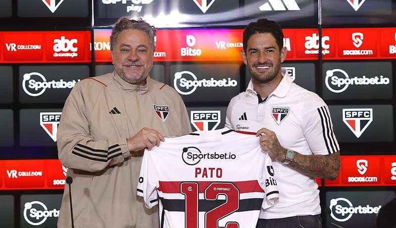 Pato destaca amor que tem pelo São Paulo e diz que quer ser campeão pelo clube