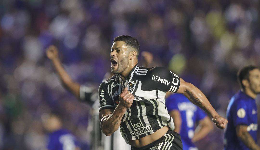 Hulk marca um golaço de falta, e Atlético-MG vence o clássico contra o Cruzeiro