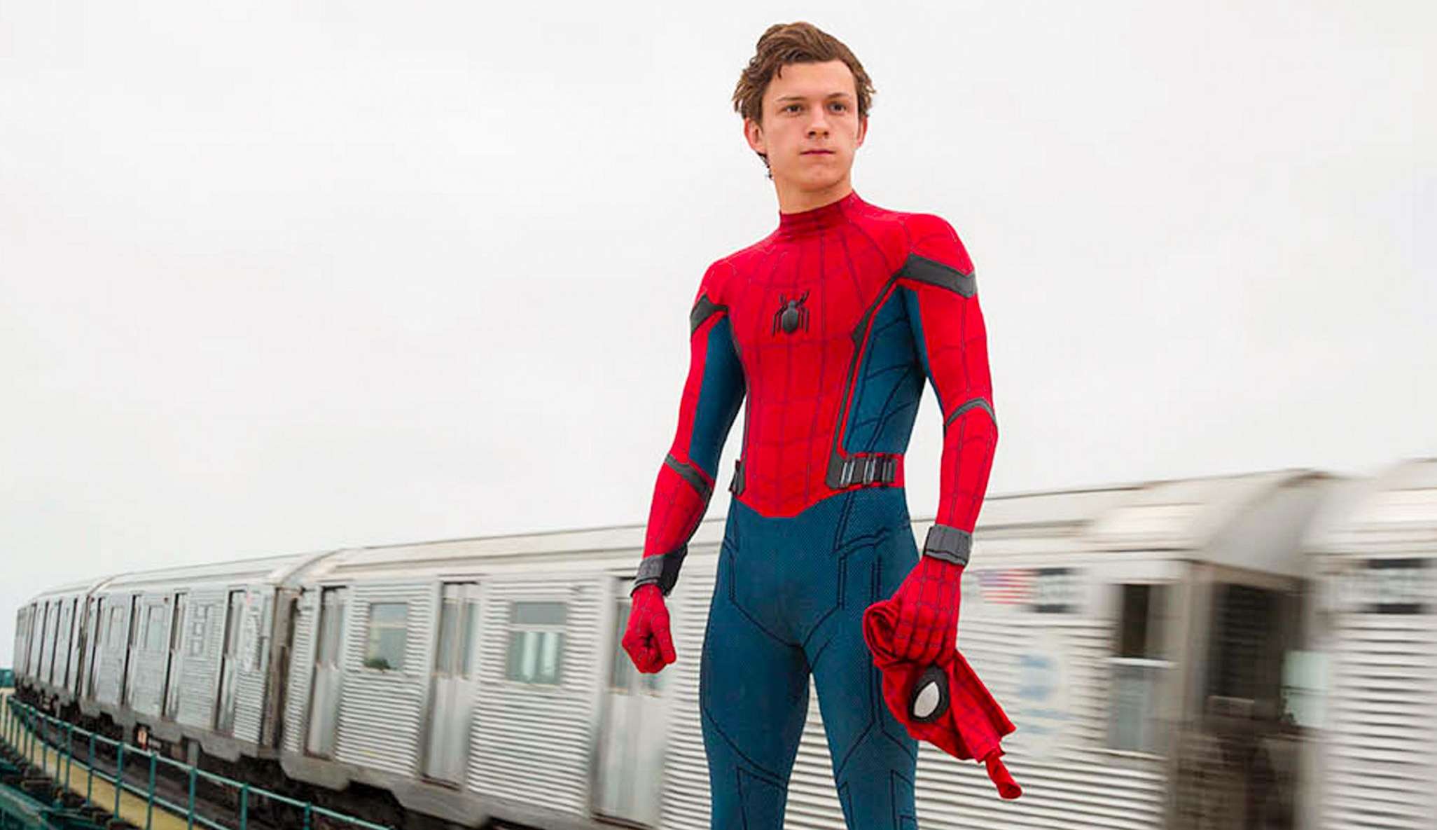 Tom Holland revela filme favorito da franquia “Homem-Aranha”
