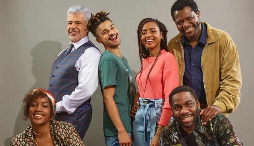 “Um ano inesquecível – Outono”: filme é o primeiro musical brasileiro original do Prime Video