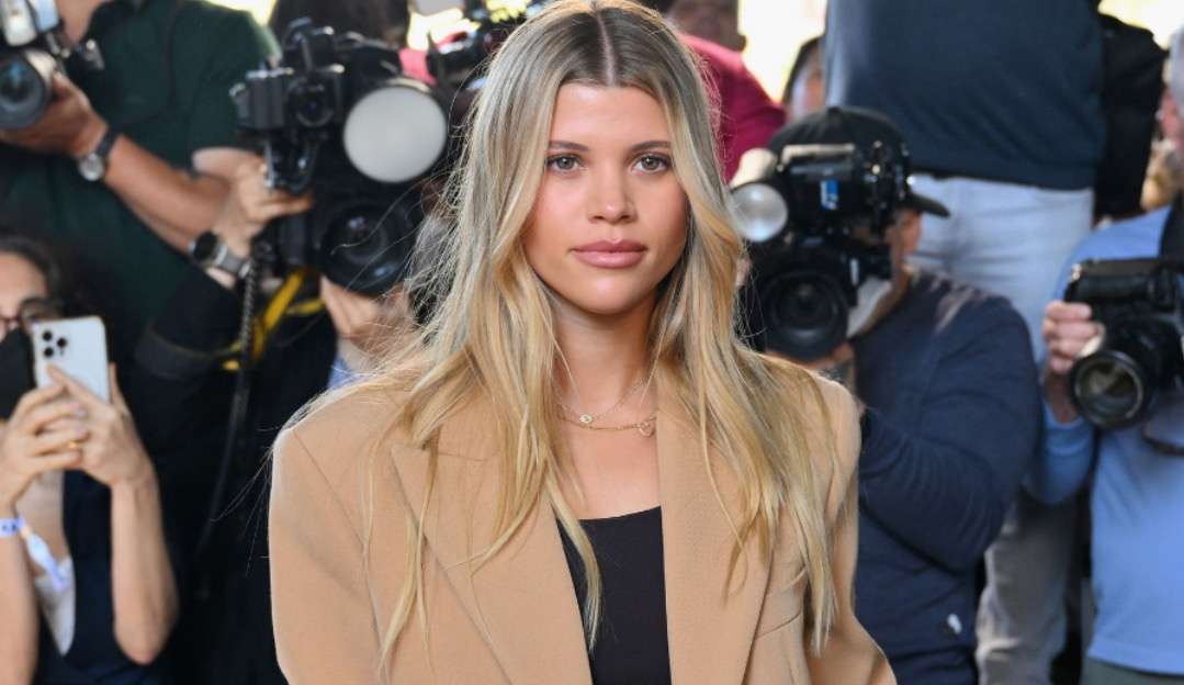 Sofia Richie vira ícone de estilo “quiet luxury”