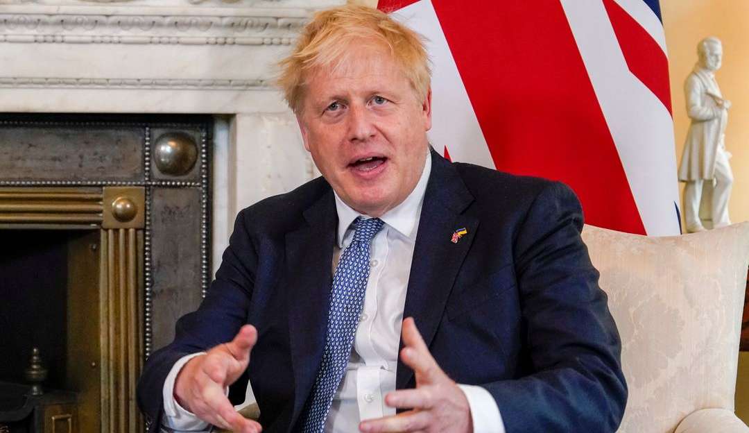 Boris Johnson renuncia ao cargo de deputado do parlamento britânico