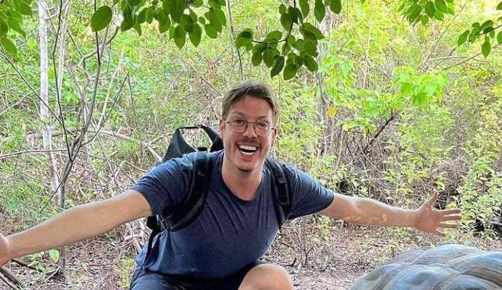Fábio Porchat brinca ao dizer onde e com quem irá passar o Dia dos Namorados