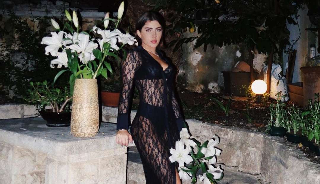 Jade Picon posta fotos em seu primeiro dia de férias após final de “Travessia”