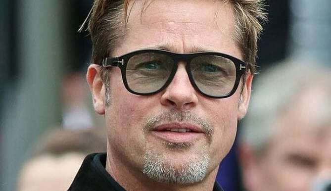 Brad Pitt compra mansão luxuosa em Los Angeles por R$ 27 milhões