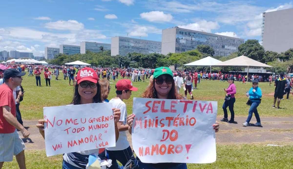 Internautas pedem a criação do “Ministério do Amor” após piada de Lula