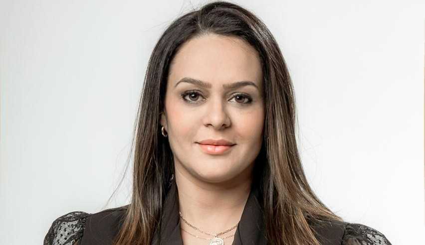 “Poderia ter ido por outro caminho, mas escolhi estudar e trabalhar duro!”, conta harmonizadora facial e influenciadora digital de sucesso Euzébia Reguete