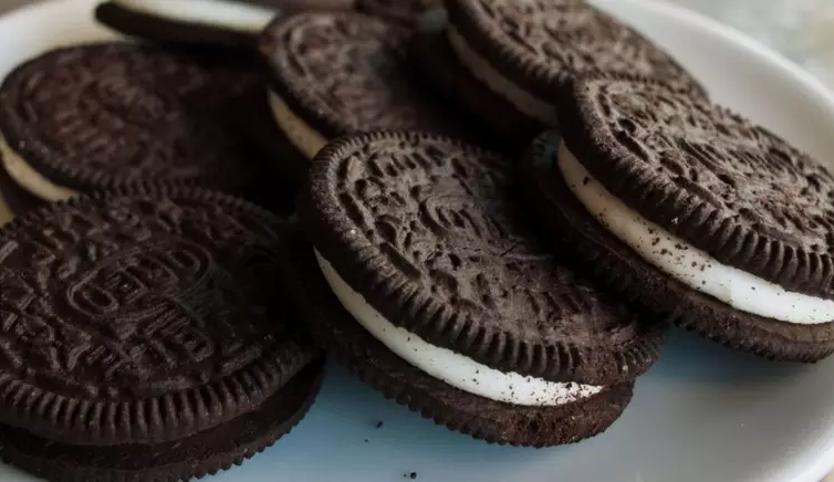 Mondelez irá parar de investir no mercado russo até o fim do ano, segundo porta-voz