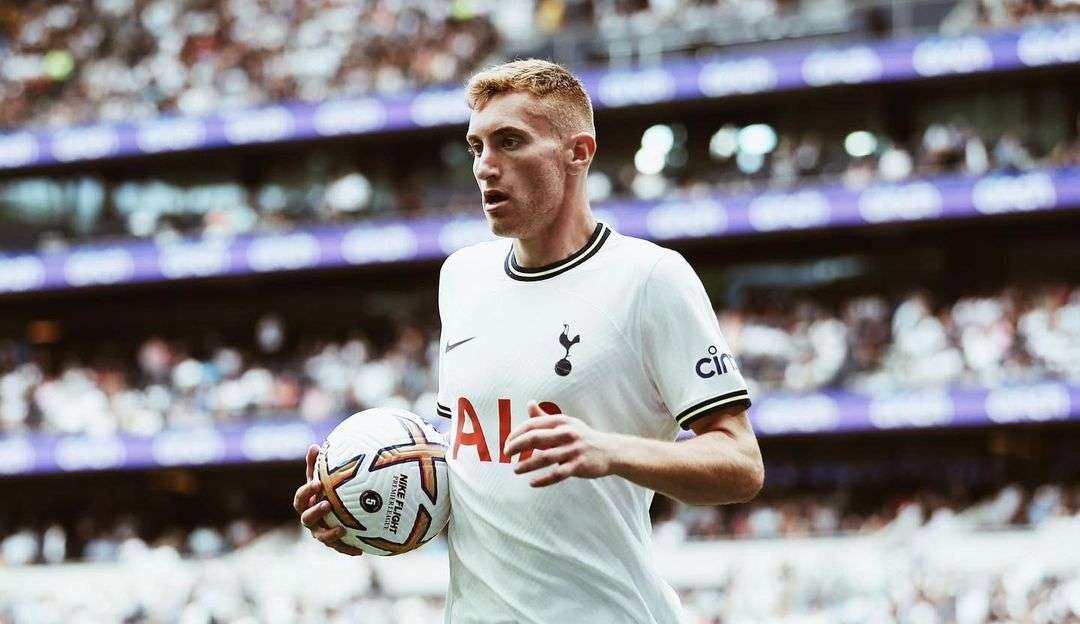 Tottenham contrata Kulusevski em definitivo após empréstimo de 18 meses