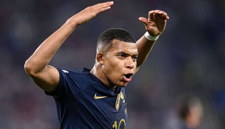 Mbappé termina a temporada quebrando outro recorde