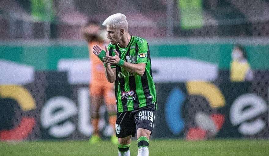 Pedrinho está em BH e deve definir retorno ao América-MG