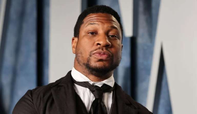Julgamento do ator Jonathan Majors ganha data