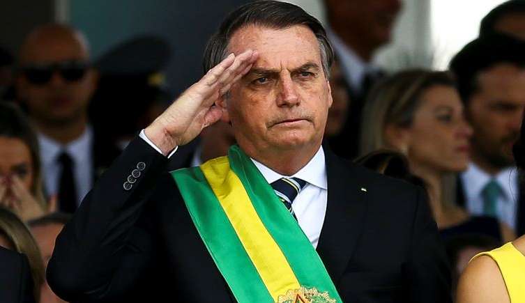 Inelegibilidade de Bolsonaro pode ser a primeira decidida pelo STE