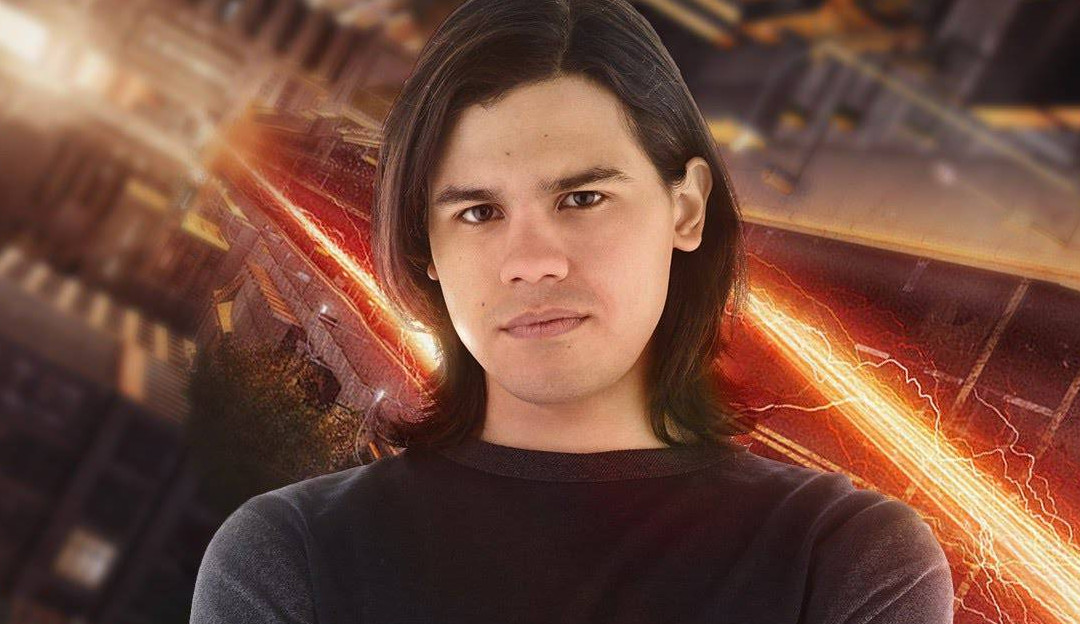 Carlos Valdes comenta despedida de Cisco de “/The Flash”/