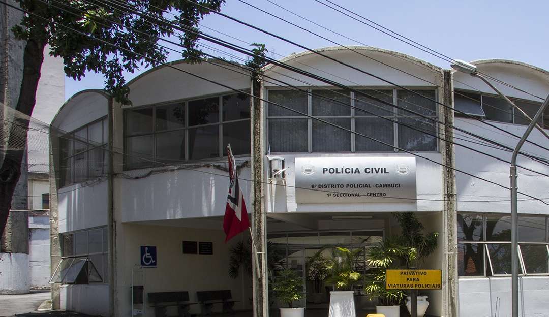 Criança é humilhada em escola particular de SP por fazer xixi nas calças
