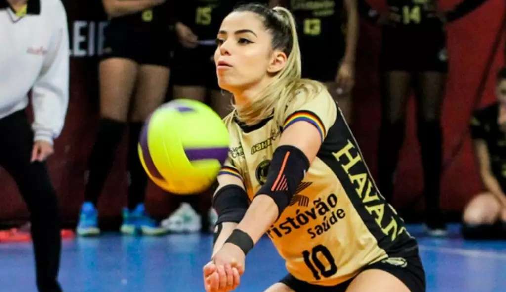 Ex-BBB Key Alves anúncia saída do Osasco