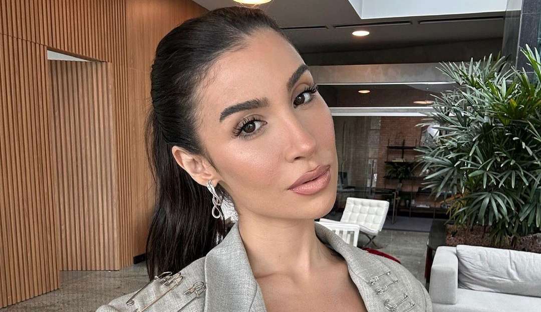 Bianca Andrade desmente affair com José Loreto e participação em reality