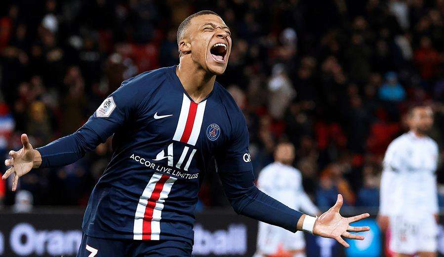Ida de Mbappé para o Real Madrid chega em impasse