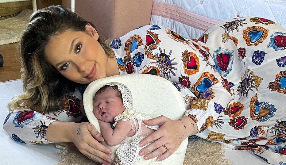 Vírginia compartilha primeiro ensaio newborn de Maria Alice: “/Maior amor do mundo”/