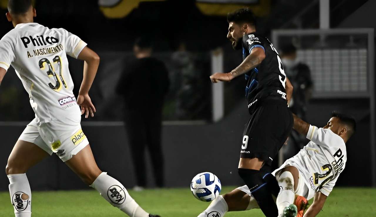 Em estreia de Paulo Turra, Santos fica no empate com Blooming e se despede da Sul-Americana