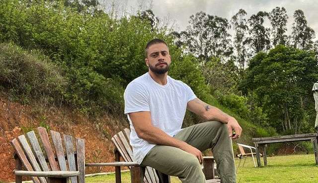 Rodrigo Godoy se irrita e desabafa após ser clicado com ex-stylist de Preta Gil: “Perseguição”