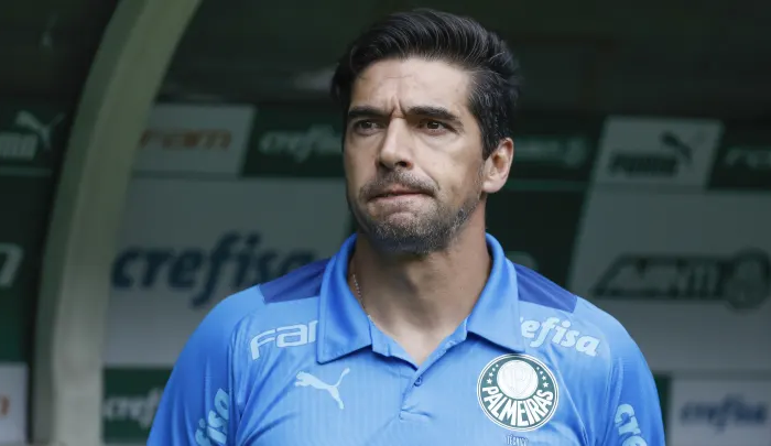 Abel Ferreira fala sobre permanência no Brasil: “O que me faz ficar é o Palmeiras”