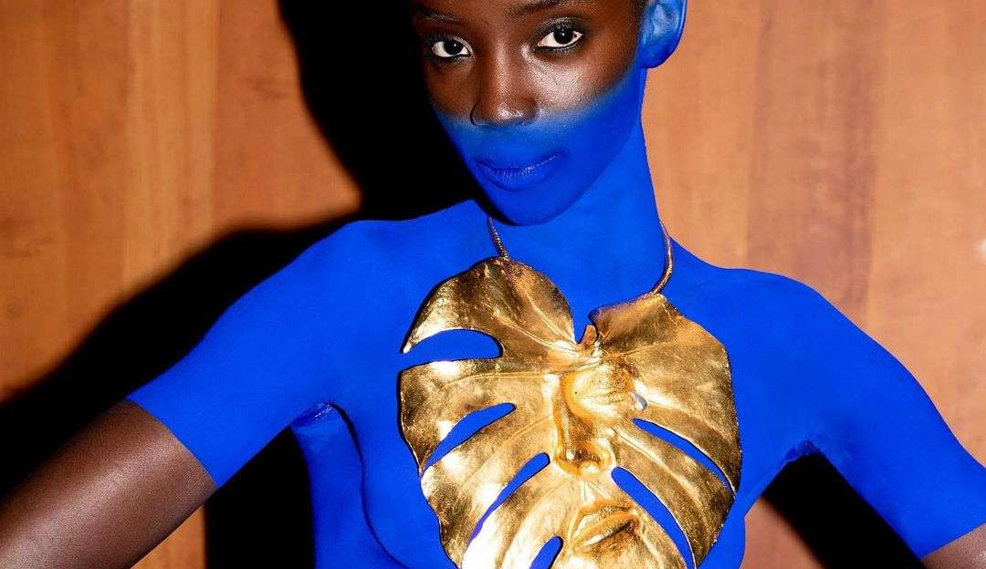 De Dalí à Yves Klein: Schiaparelli busca inspirações na arte para nova coleção