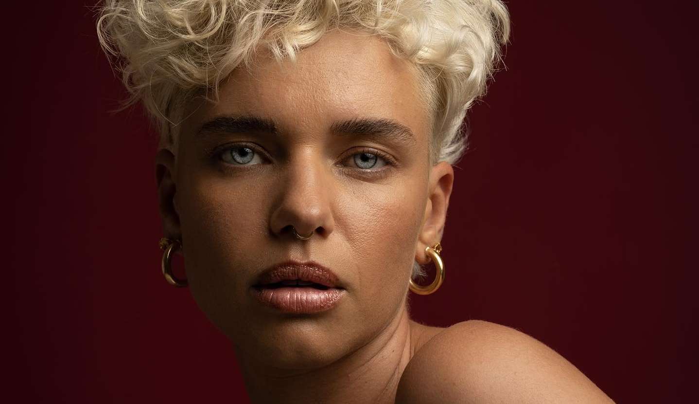 Bruna Linzmeyer conta que sofreu homofobia em sessão com psicóloga