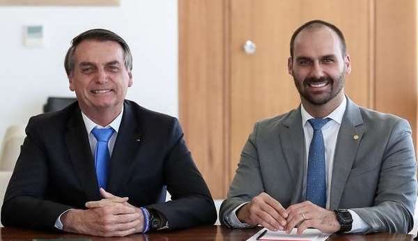 Bolsonaro acumula dívida de R$ 1,19 milhão em processos