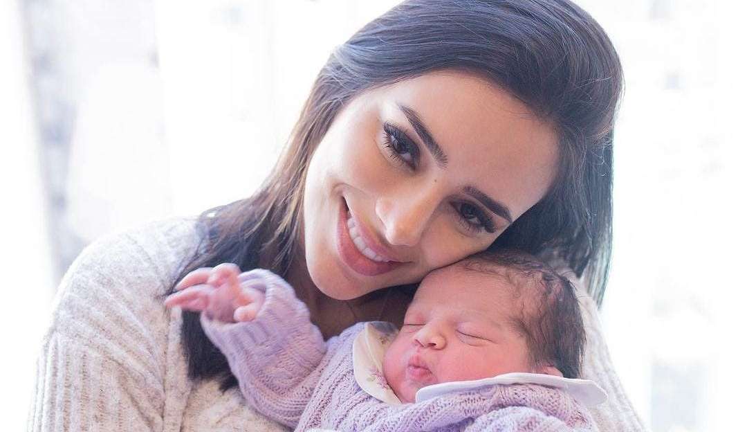 Bruna Biancardi se emociona ao acompanhar nascimento da afilhada