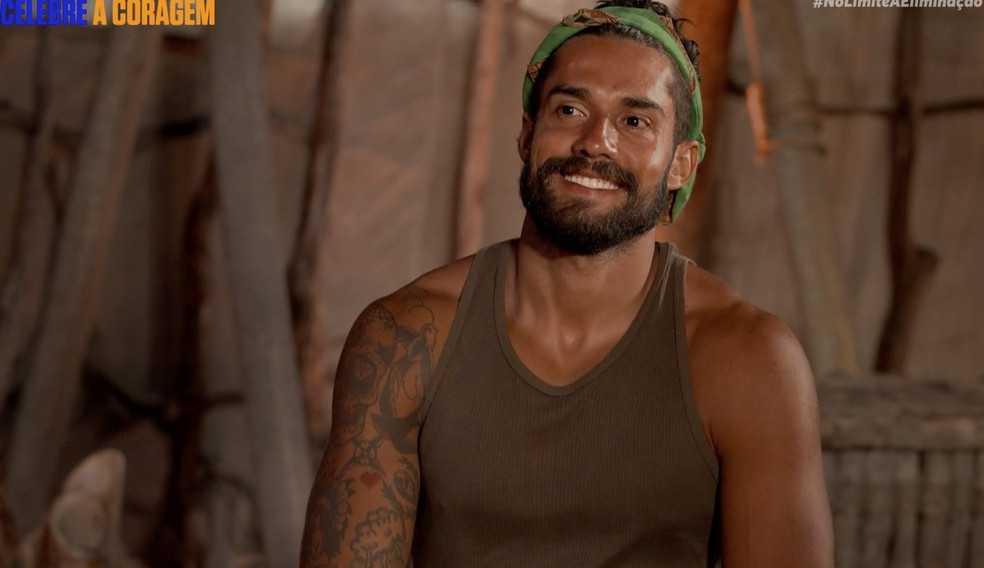 Bil critica Jéssica e aponta Carol Peixinho como ganhadora do ‘No Limite’: ‘Ela cuidou muito bem da galera’