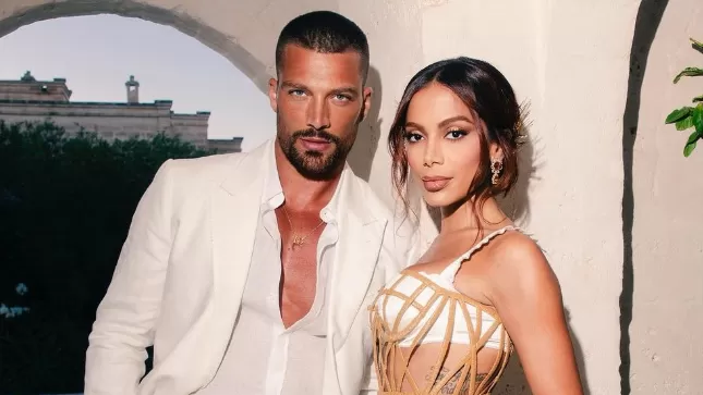 Simone Susinna fala sobre status de relacionamento com Anitta