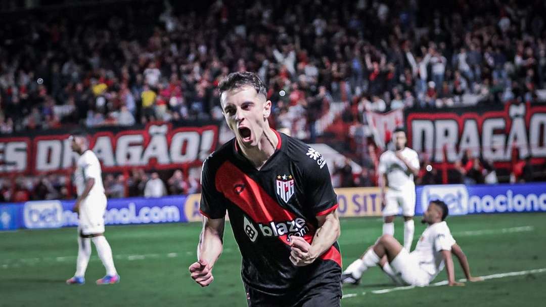 Atlético-GO supera Sport em uma primeira etapa emocionante