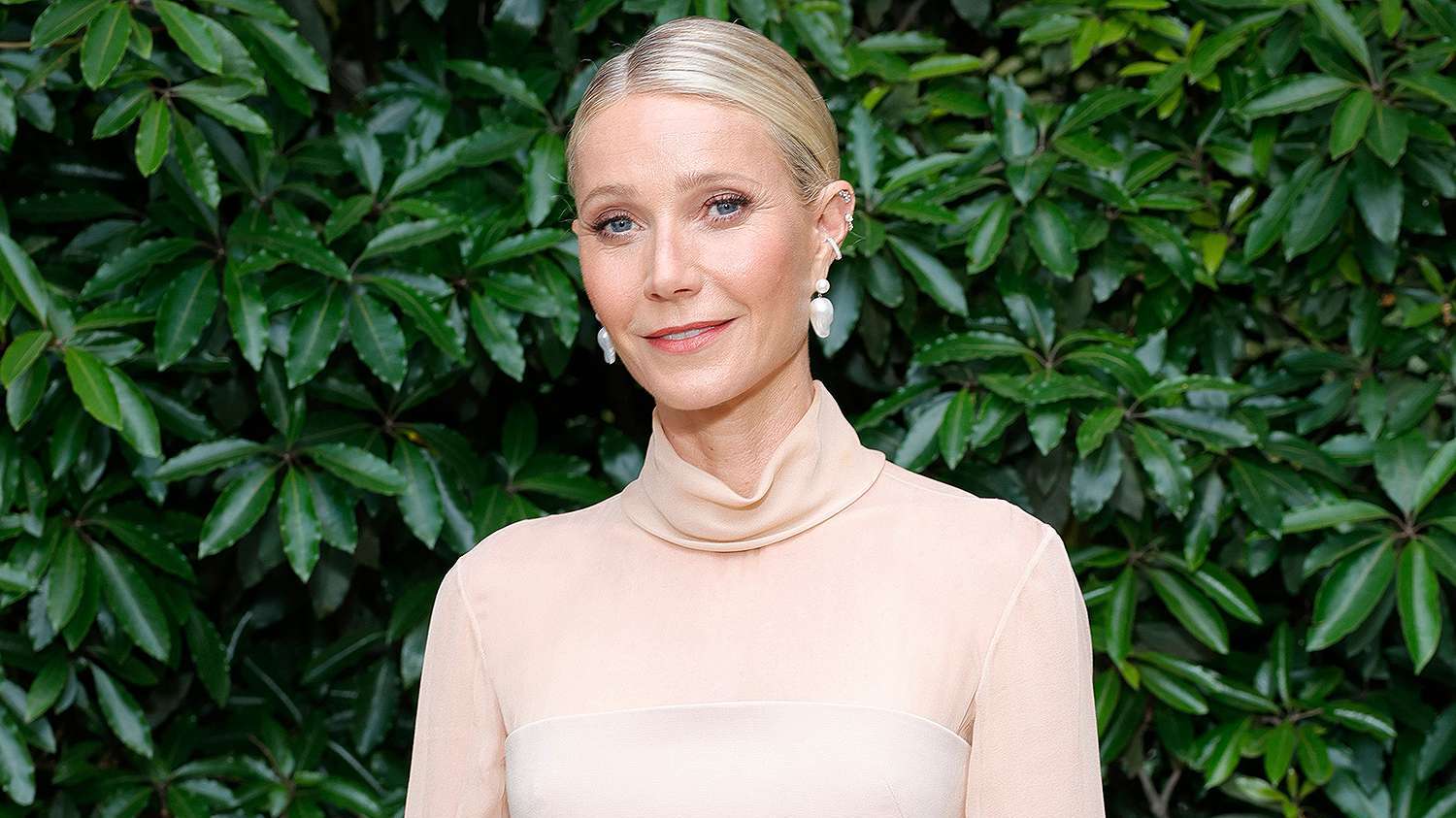 Gwyneth Paltrow revela a fãs que “não consegue lidar com a menopausa”