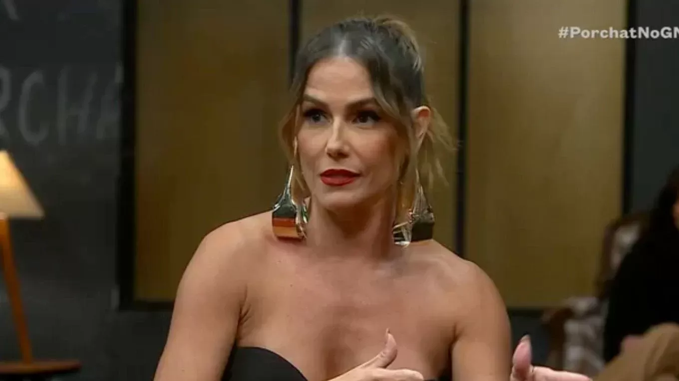 Déborah Secco revela que adora fazer sexo oral em mulheres: ‘Eu gosto’