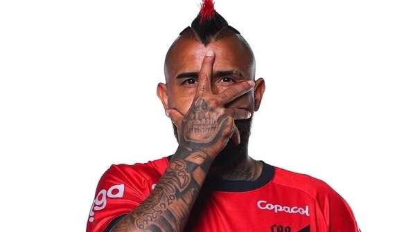 Vidal é polêmico ao falar de Sampaoli em sua estréia pelo Athletico