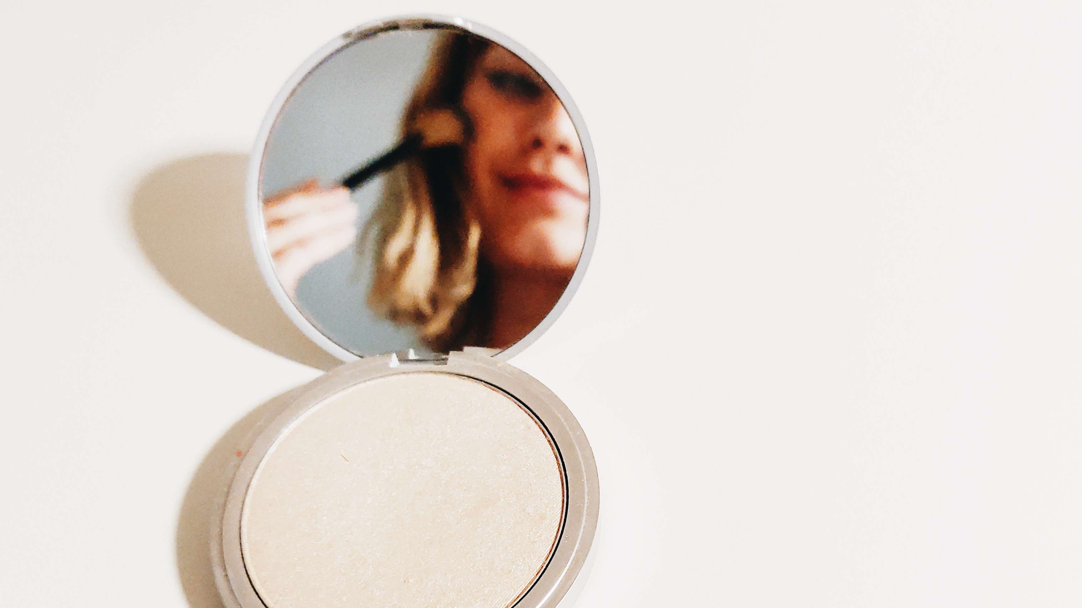 Desmistificando a automaquiagem para iniciantes