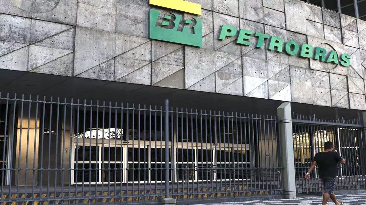 Diesel russo a preço baixo é circunstancial, segundo o diretor da Petrobras