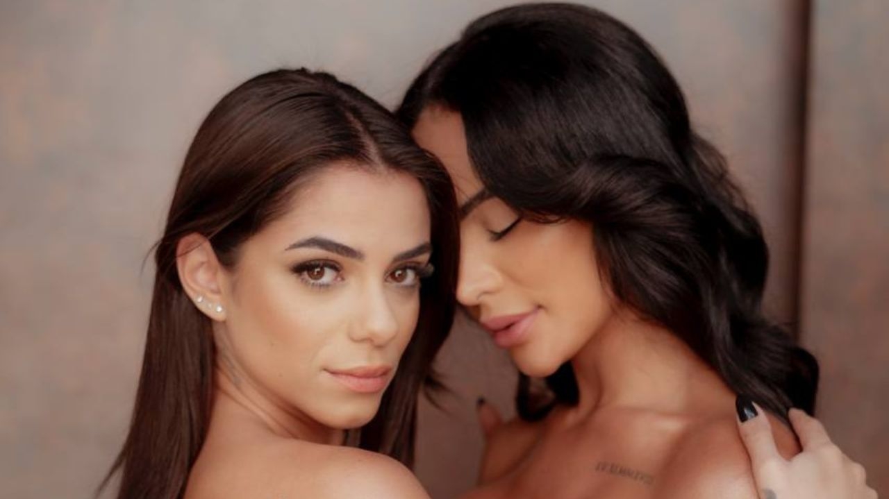 Para o OnlyFans Aline Mineiro e Key Alves posam juntas em ensaio fotográfico