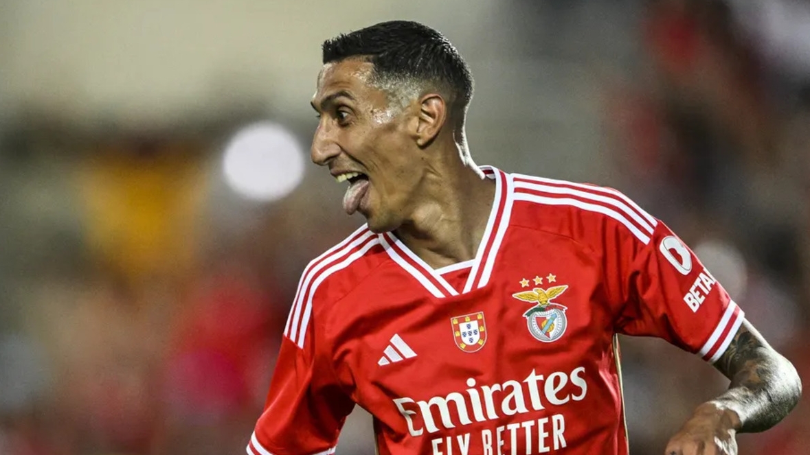 Di María faz gol e dá lençol em Cristiano Ronaldo em amistoso contra Al-Nassr