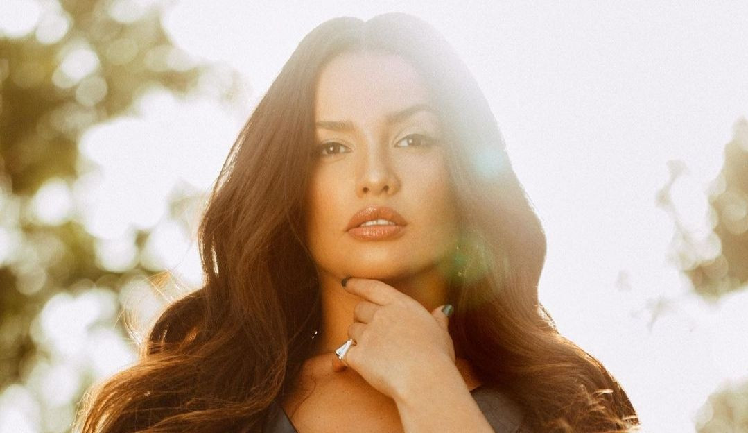 Juliette fala sobre sua vida amorosa em live com Camilla de Lucas