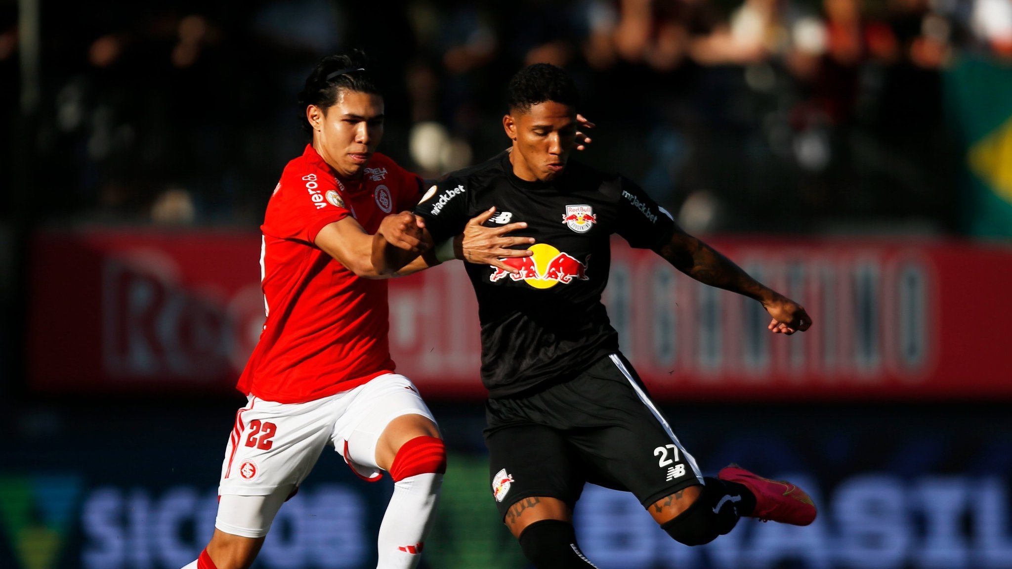 Red Bull Bragantino e Internacional ficam no empate pelo Campeonato Brasileiro