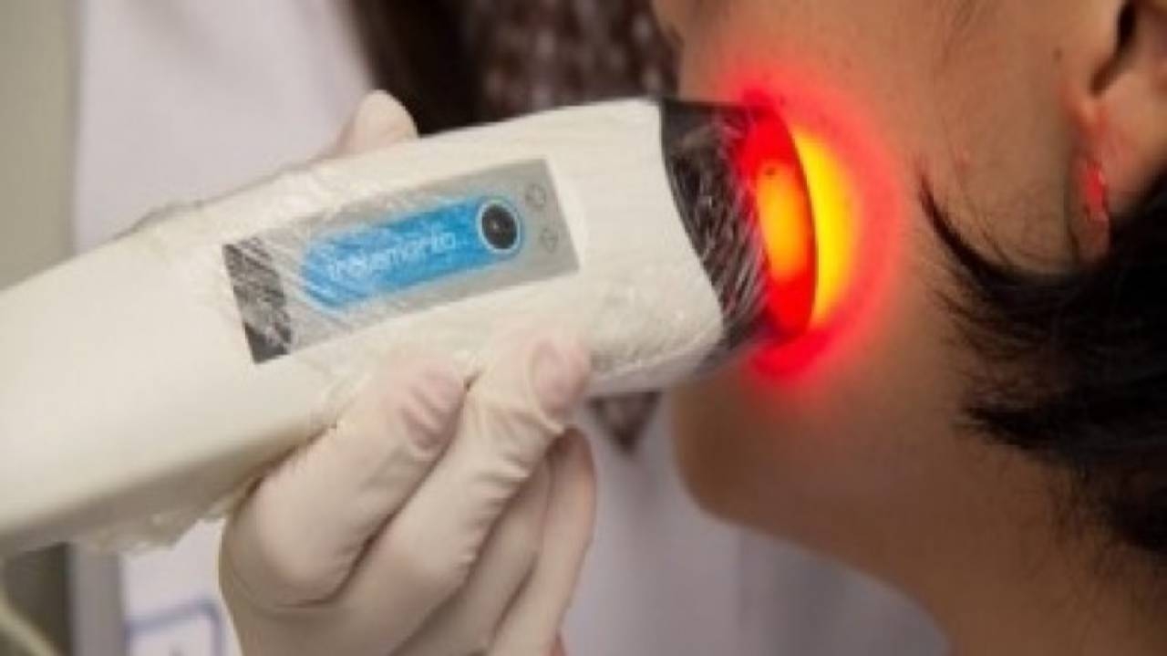SUS conta com nova tecnologia capaz de diagnosticar e tratar câncer de pele no mesmo dia