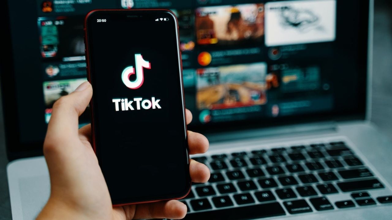 Nova atualização do TikTok permite publicação de texto gera concorrência com Twitter
